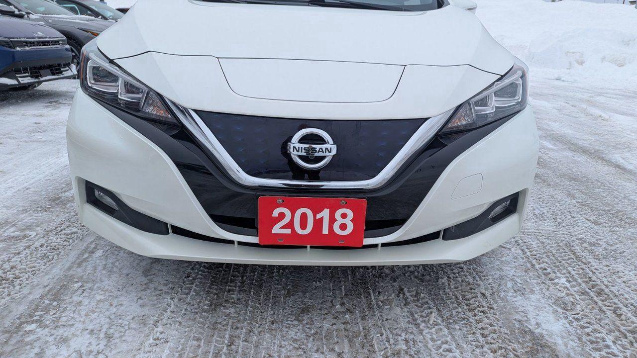 2018 Nissan Leaf SL Photo2