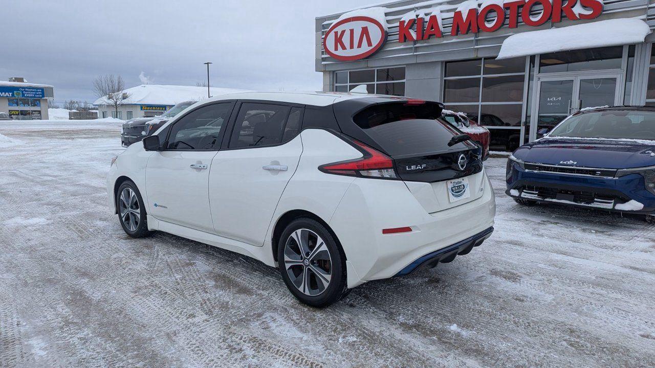 2018 Nissan Leaf SL Photo4