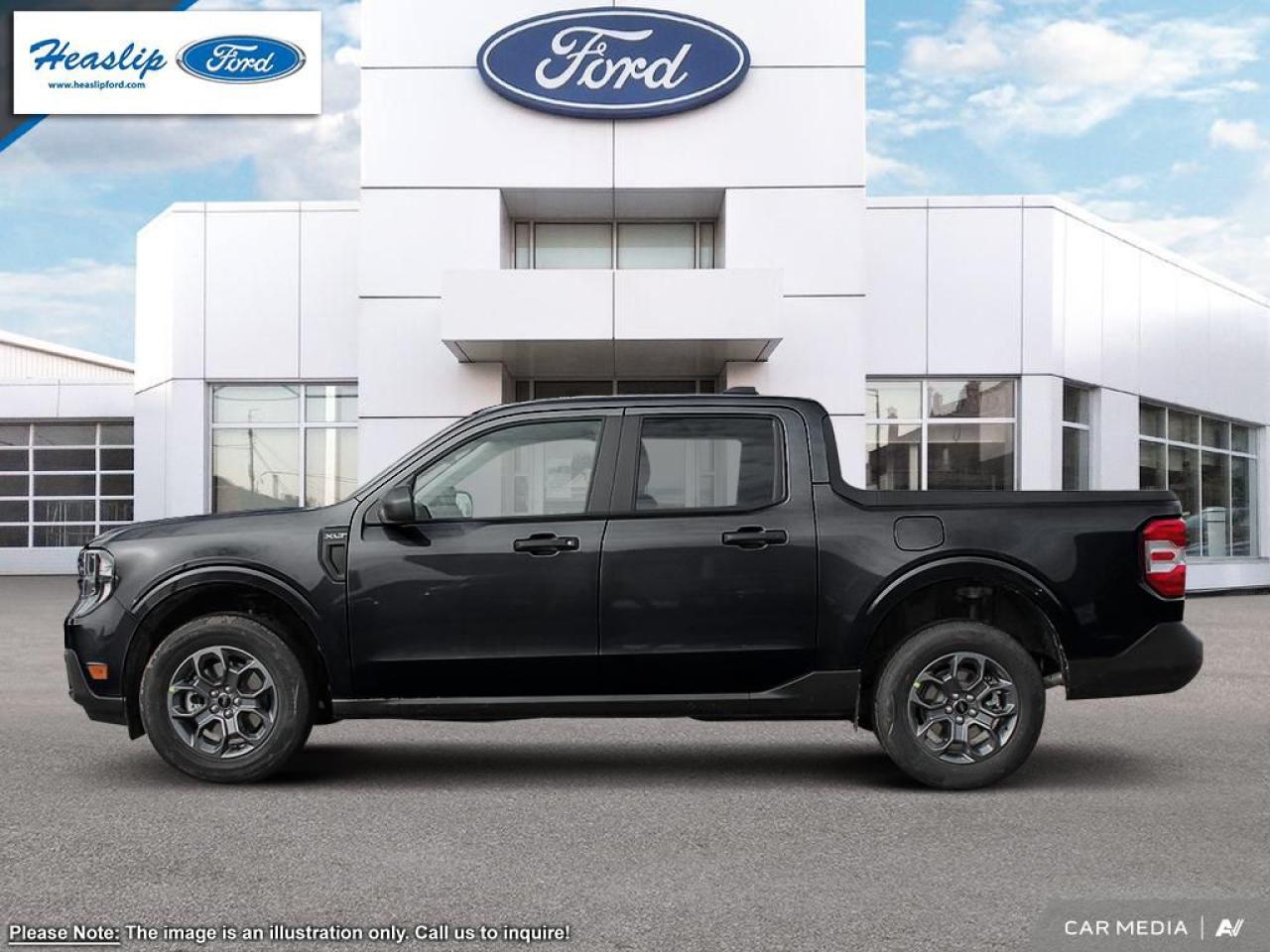 2025 Ford Maverick XLT Photo