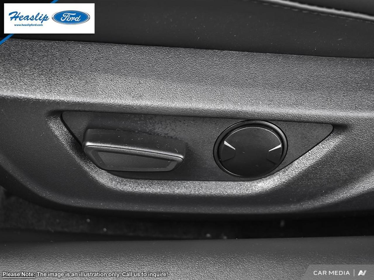 2025 Ford Mustang EcoBoost Premium Photo5