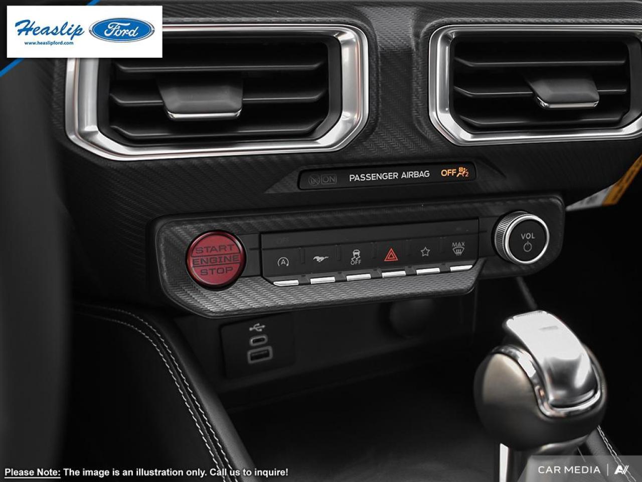 2025 Ford Mustang EcoBoost Premium Photo5