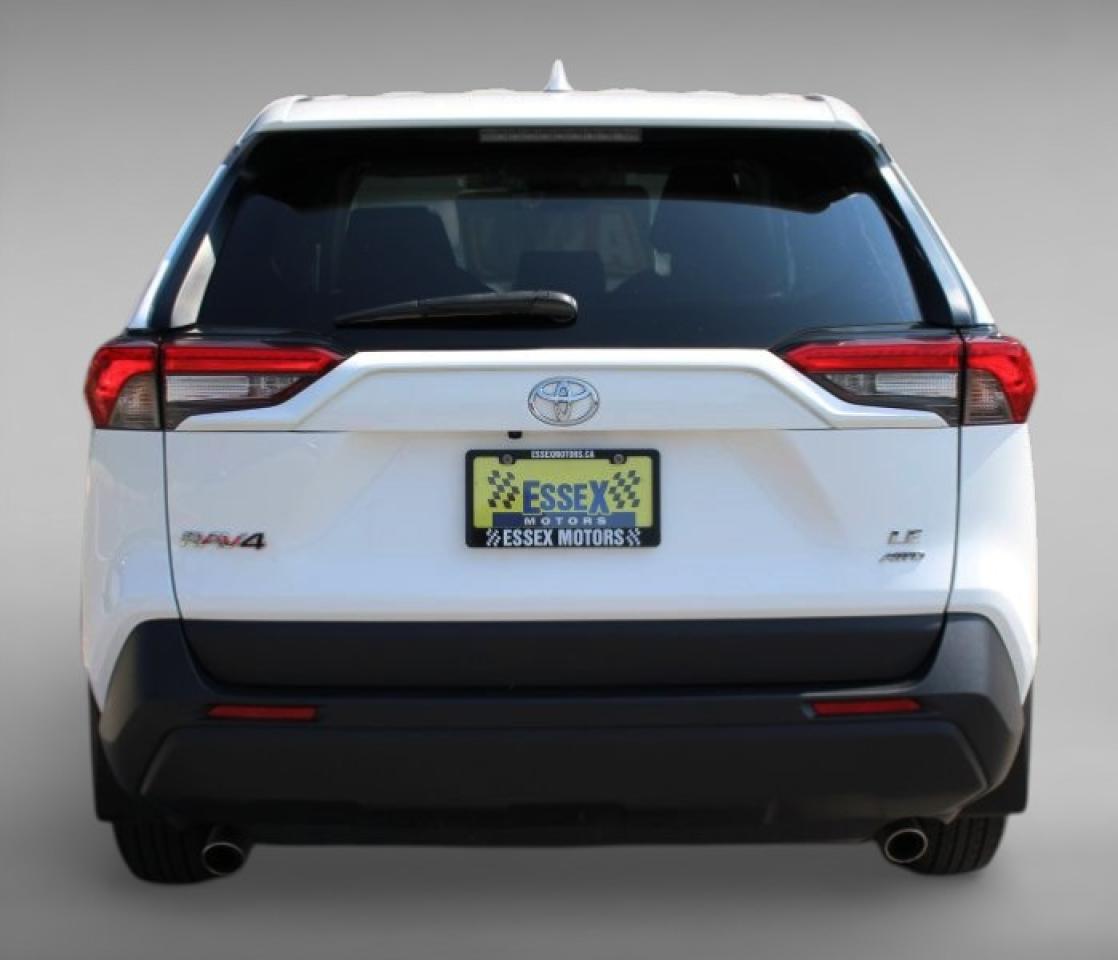 2022 Toyota RAV4 LE*AWD*Heated Seats*RearCam*Bluetooth*2.5L-4cyl Photo