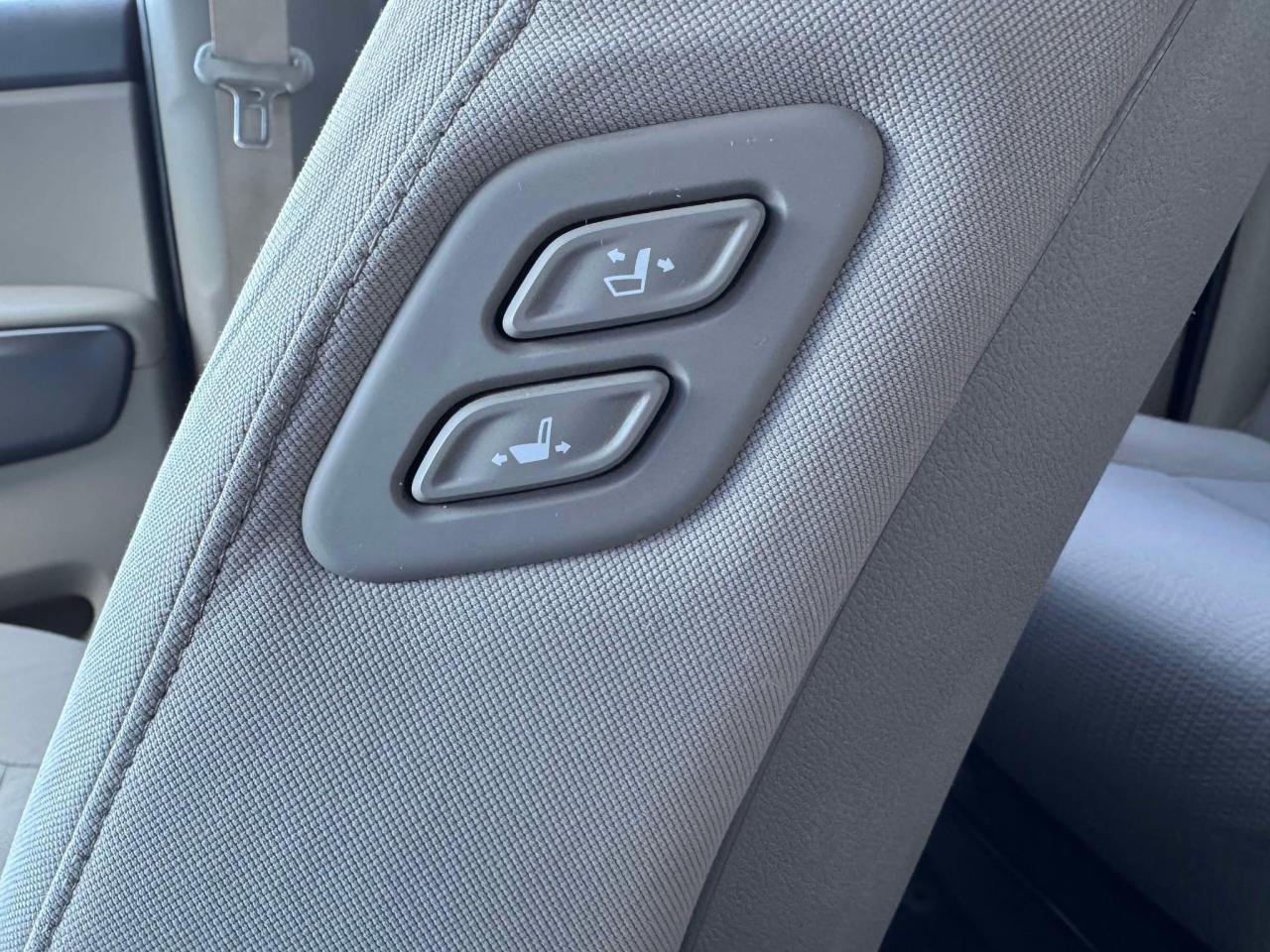 2019 Kia Sedona LX+ - Photo #26