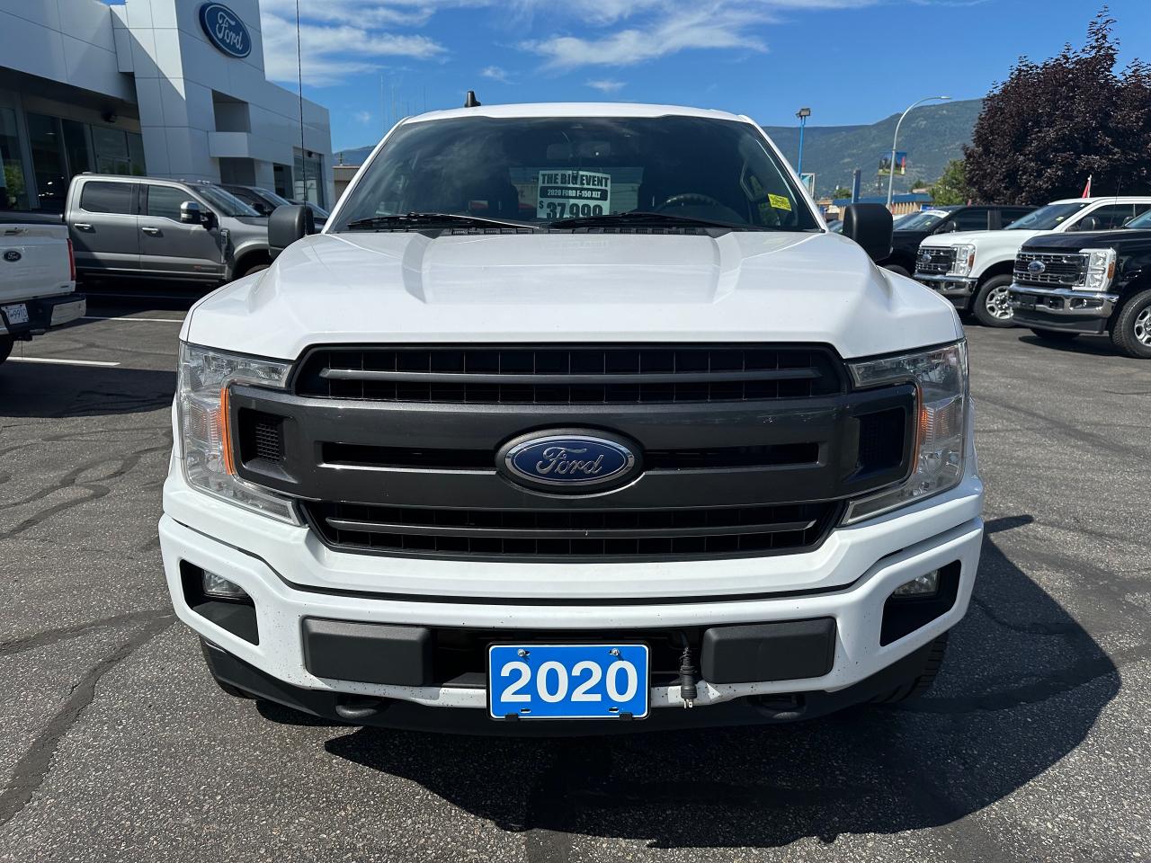 2020 Ford F-150 XLT Photo1