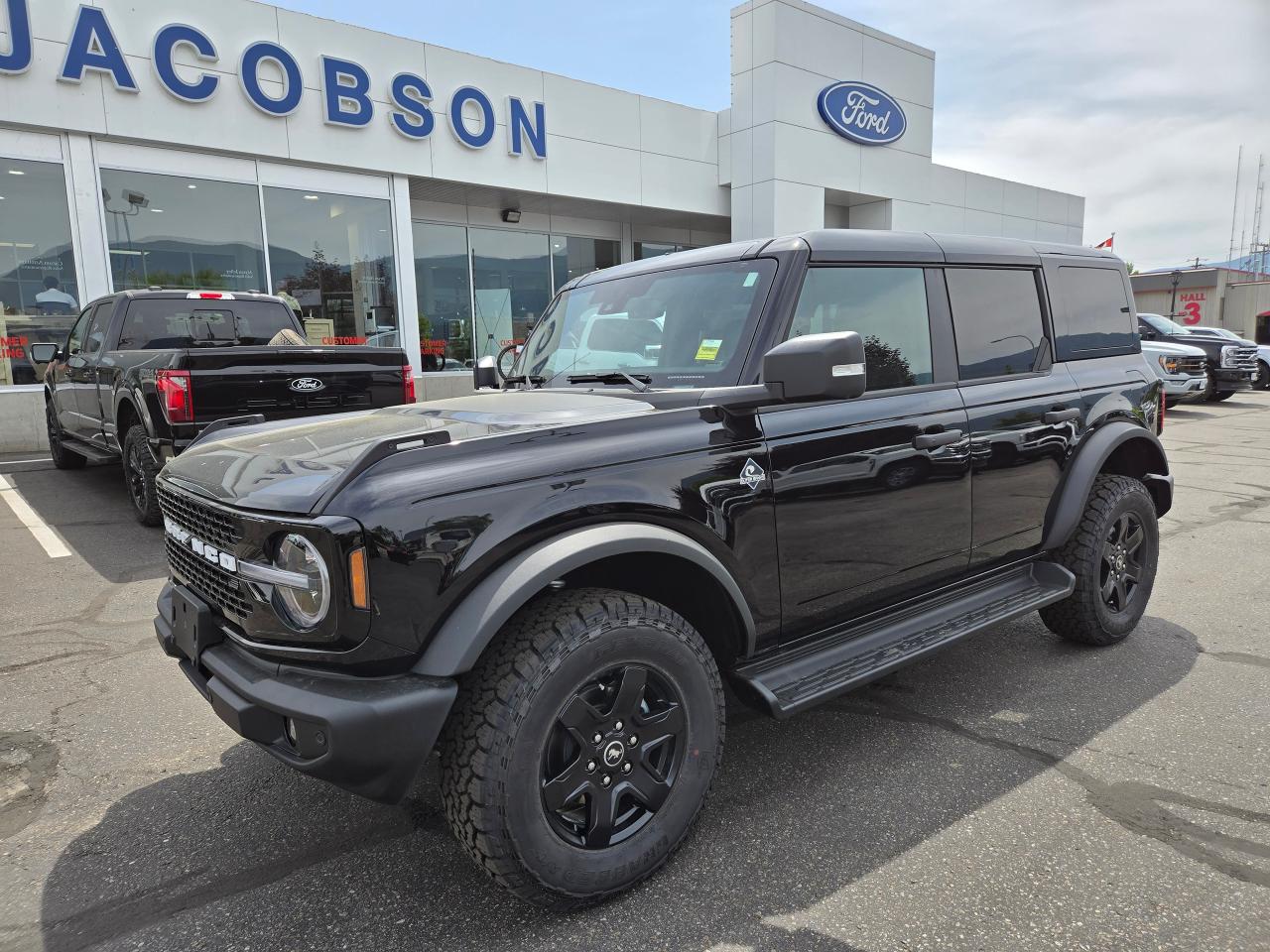 New 2025 Ford Bronco Outer Banks for sale in Salmon Arm, BC