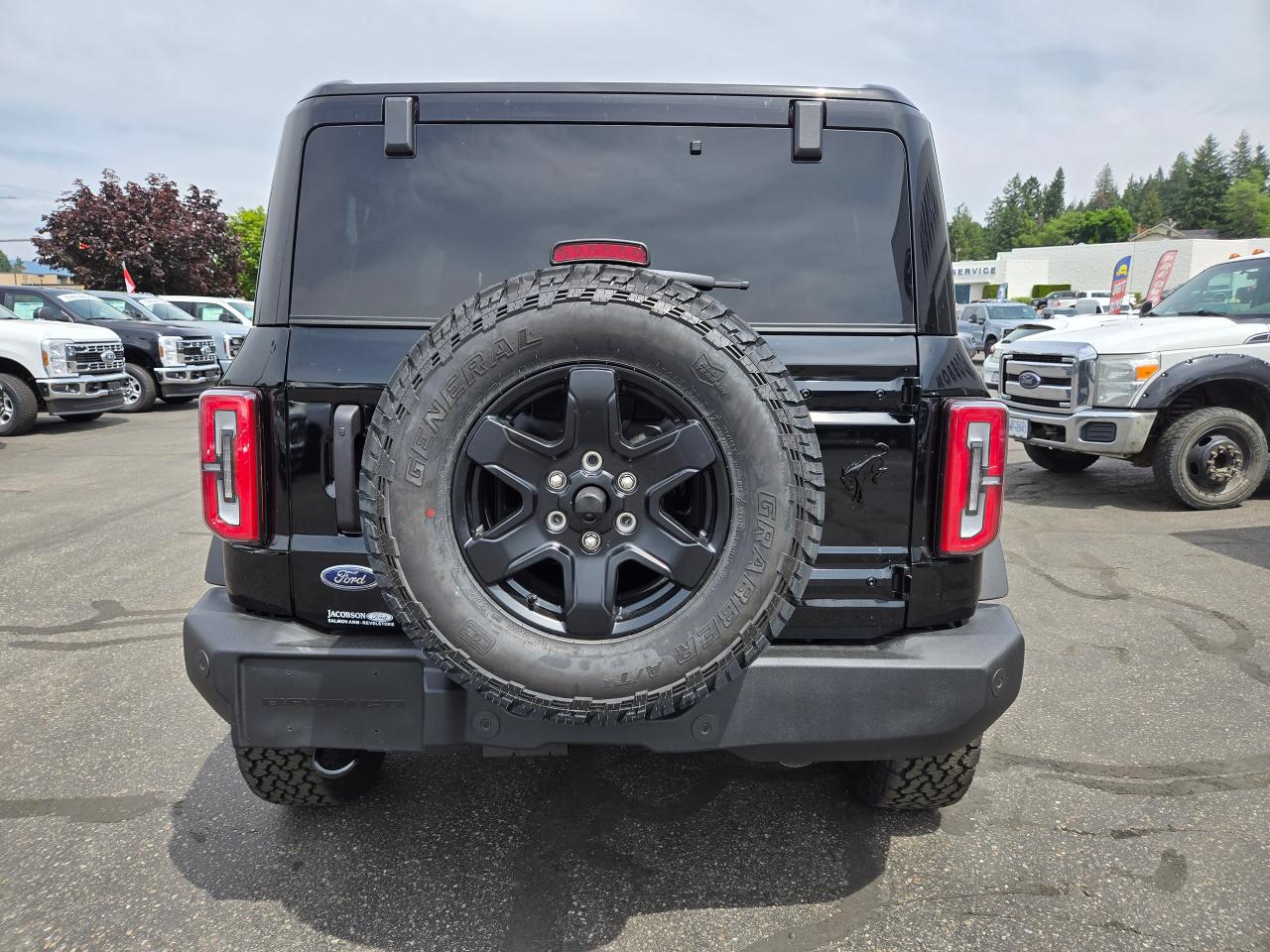 2025 Ford Bronco Outer Banks Photo5