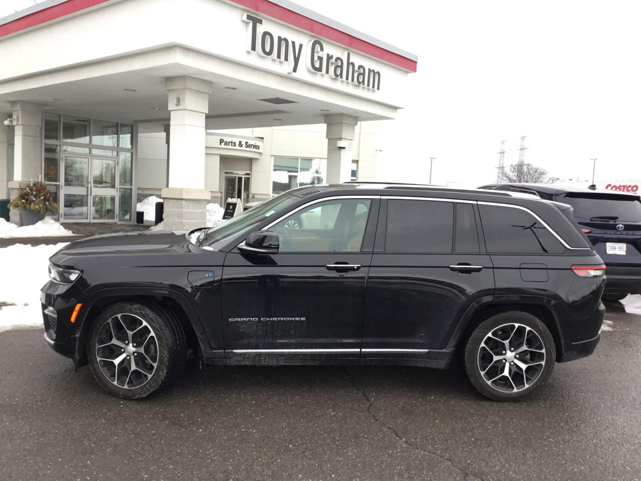 Used 2022 Jeep Grand Cherokee 4XE SUMMIT for sale in Ottawa, ON