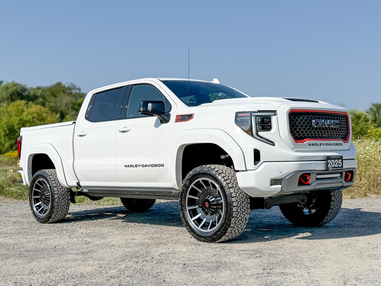 2025 GMC Sierra 1500 AT4 HARLEY DAVIDSON UPGRADE - 6.2L V8 WITH REMOTE START/ENTRY, SUNROOF, HEATED FRONT & REAR SEATS, VENTILATED FRONT SEATS, HEATED STEERING WHEEL, BOSE SOUND SYSTEM Photo
