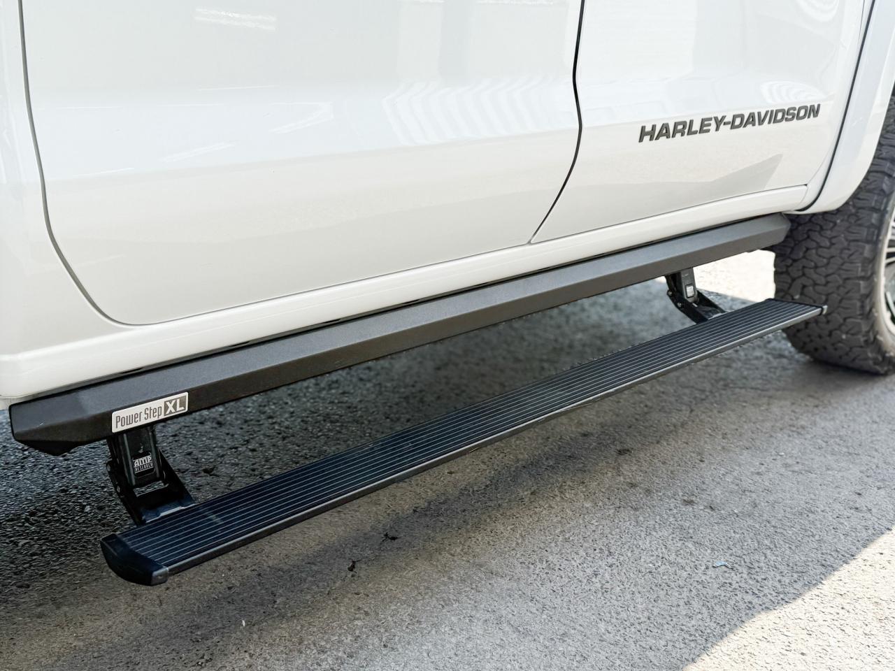 2025 GMC Sierra 1500 AT4 HARLEY DAVIDSON UPGRADE - 6.2L V8 WITH REMOTE START/ENTRY, SUNROOF, HEATED FRONT & REAR SEATS, VENTILATED FRONT SEATS, HEATED STEERING WHEEL, BOSE SOUND SYSTEM Photo