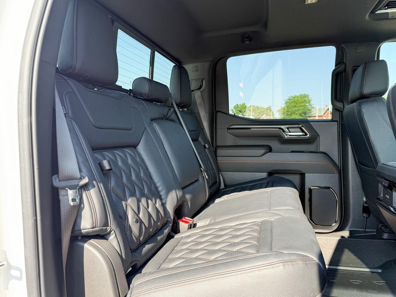 2025 GMC Sierra 1500 AT4 HARLEY DAVIDSON UPGRADE - 6.2L V8 WITH REMOTE START/ENTRY, SUNROOF, HEATED FRONT & REAR SEATS, VENTILATED FRONT SEATS, HEATED STEERING WHEEL, BOSE SOUND SYSTEM Photo