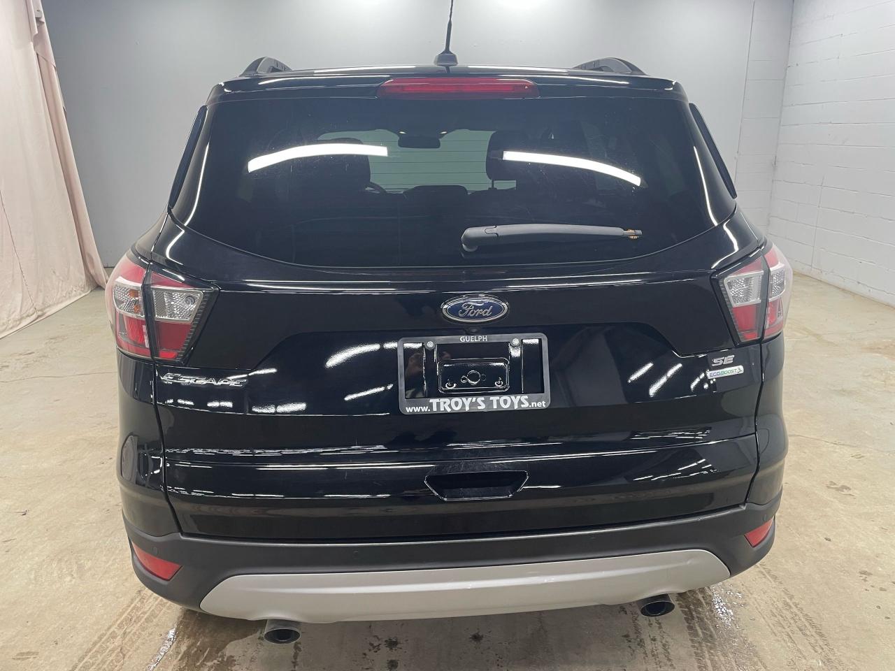 2018 Ford Escape SE Photo5