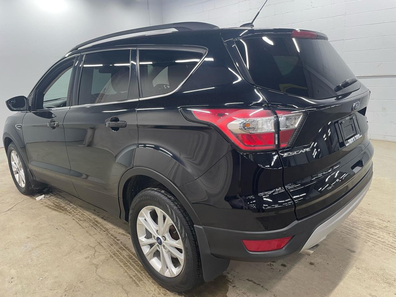 2018 Ford Escape SE Photo4