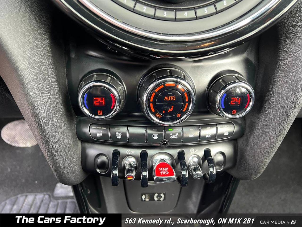 2016 MINI Cooper S Only 078,588KM Navigation / Roof! - Photo #19