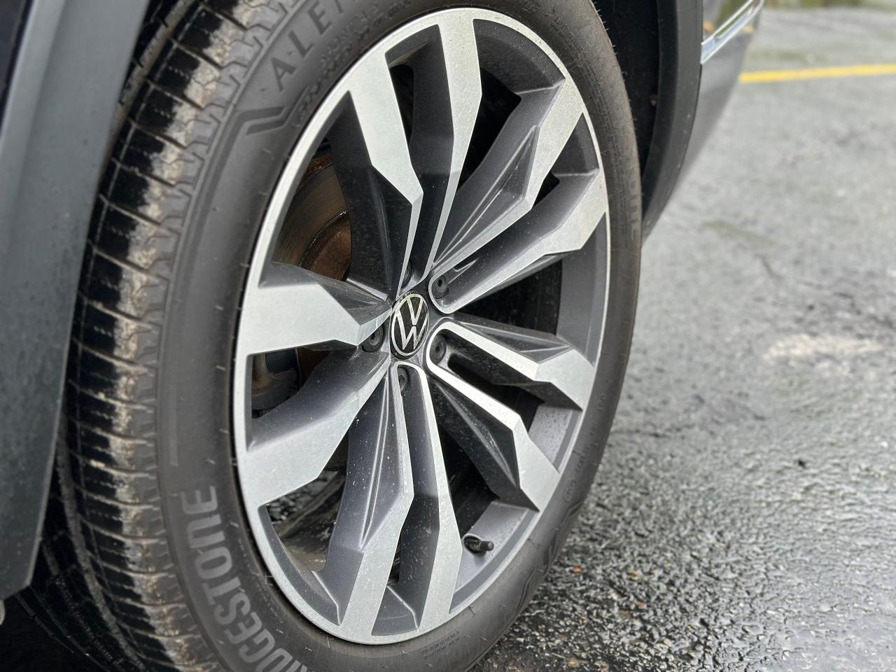 2022 Volkswagen Atlas Highline R-Line - Photo #7