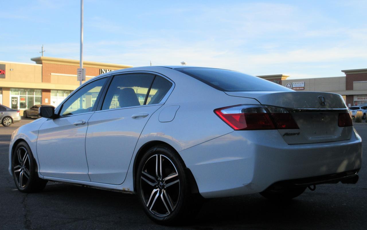 2014 Honda Accord LX Photo