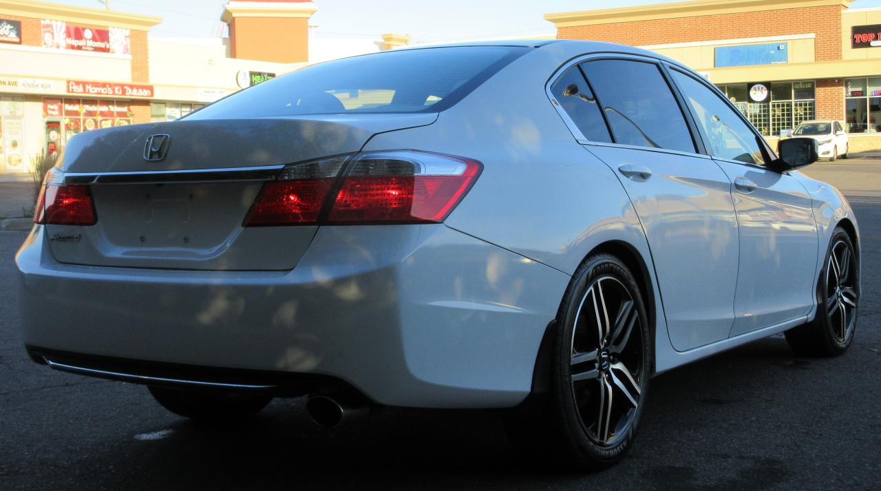 2014 Honda Accord LX Photo