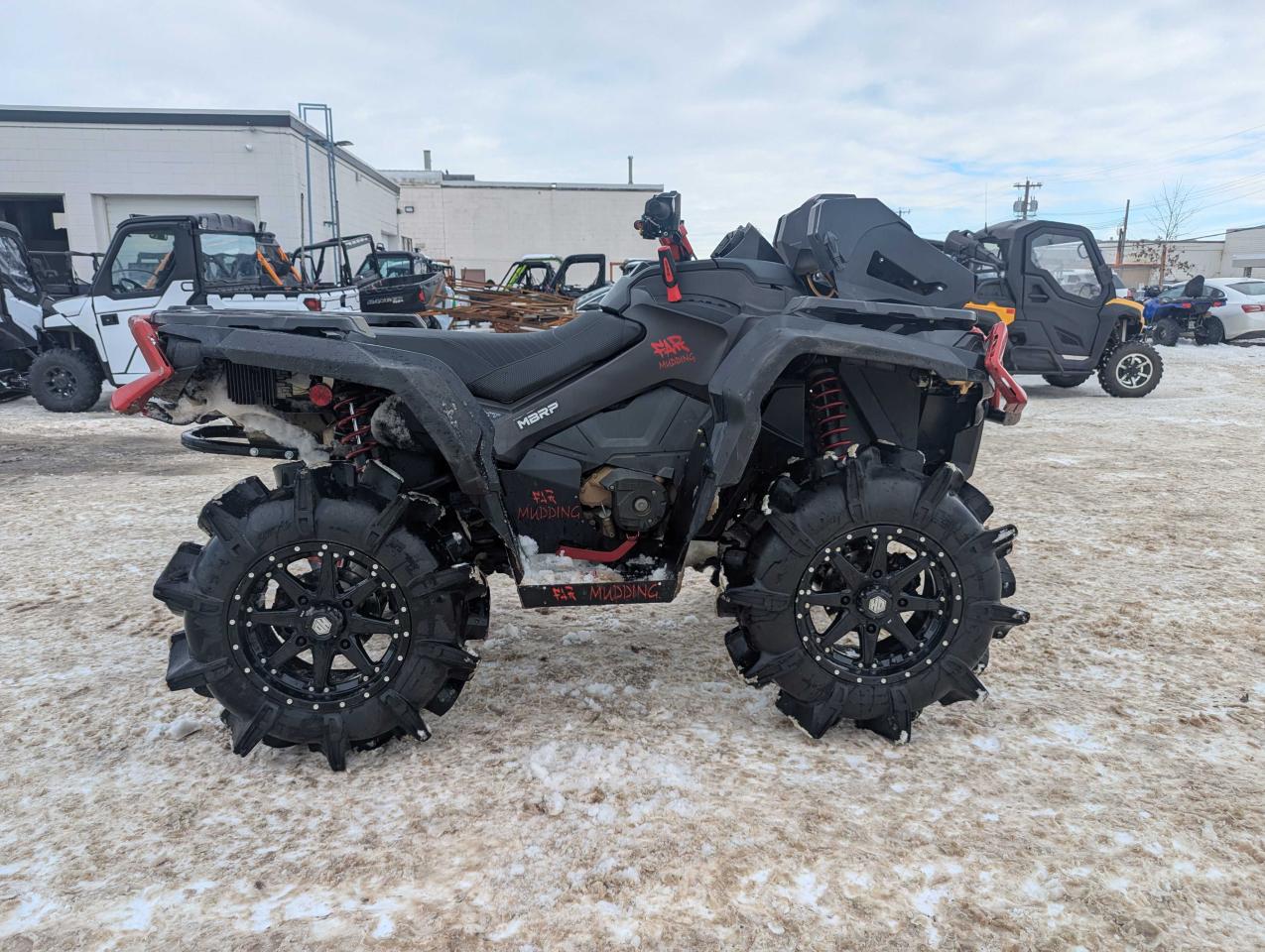 2020 Can-Am Outlander 850 XT $92 B/W - Photo #5