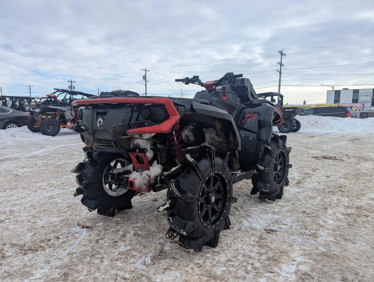 2020 Can-Am Outlander 850 XT $92 B/W - Photo #4