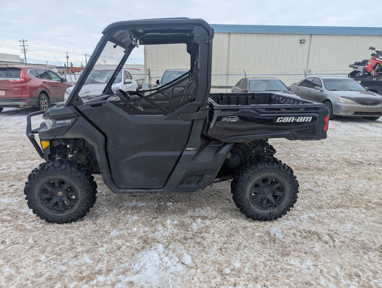 2021 Can-Am Defender HD10 XT $109 B/W - Photo #6