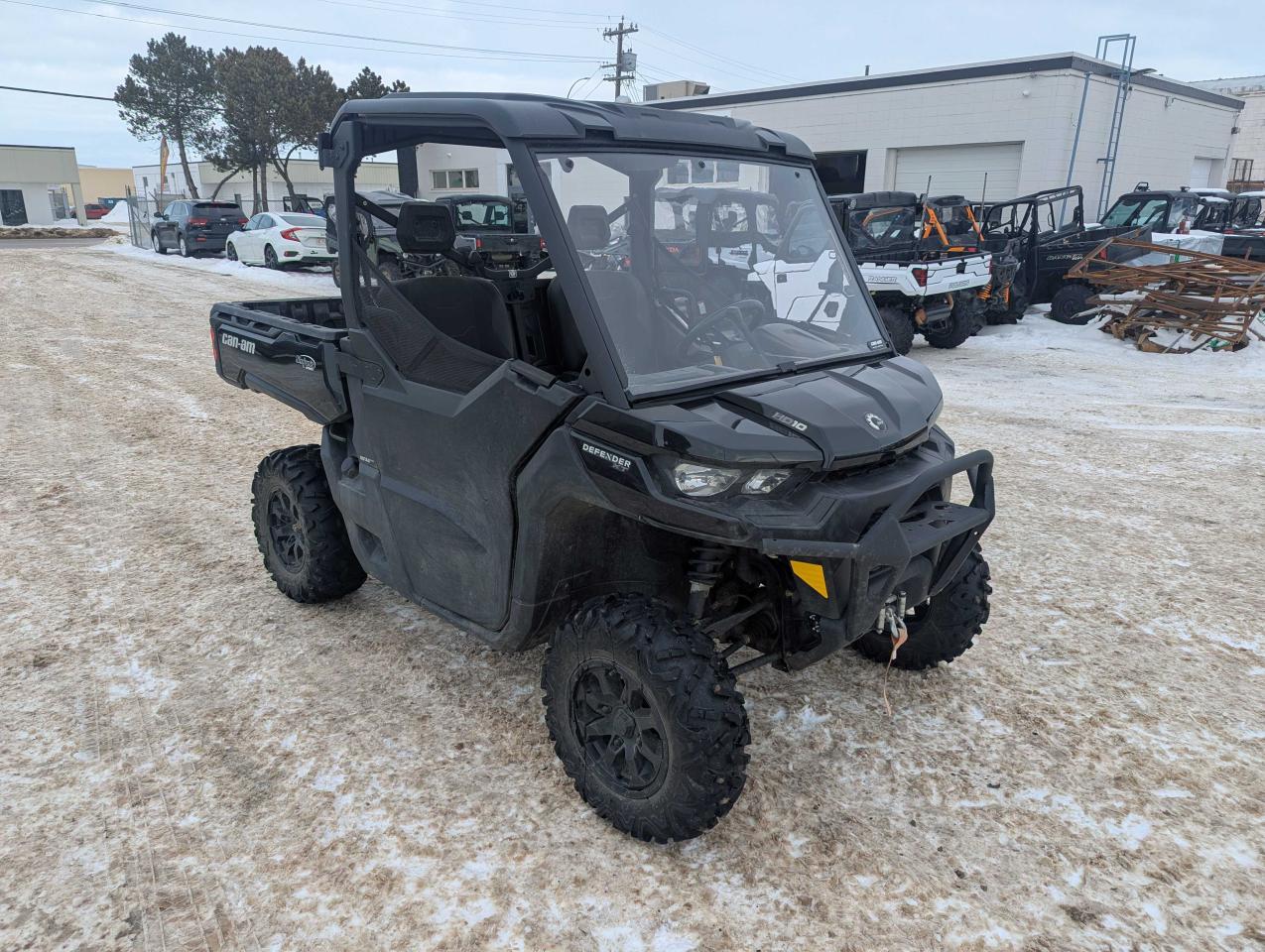 2021 Can-Am Defender HD10 XT $109 B/W - Photo #4