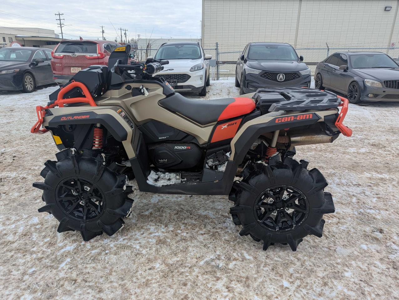 2022 Can-Am Outlander 1000R XMR $109 B/W - Photo #2