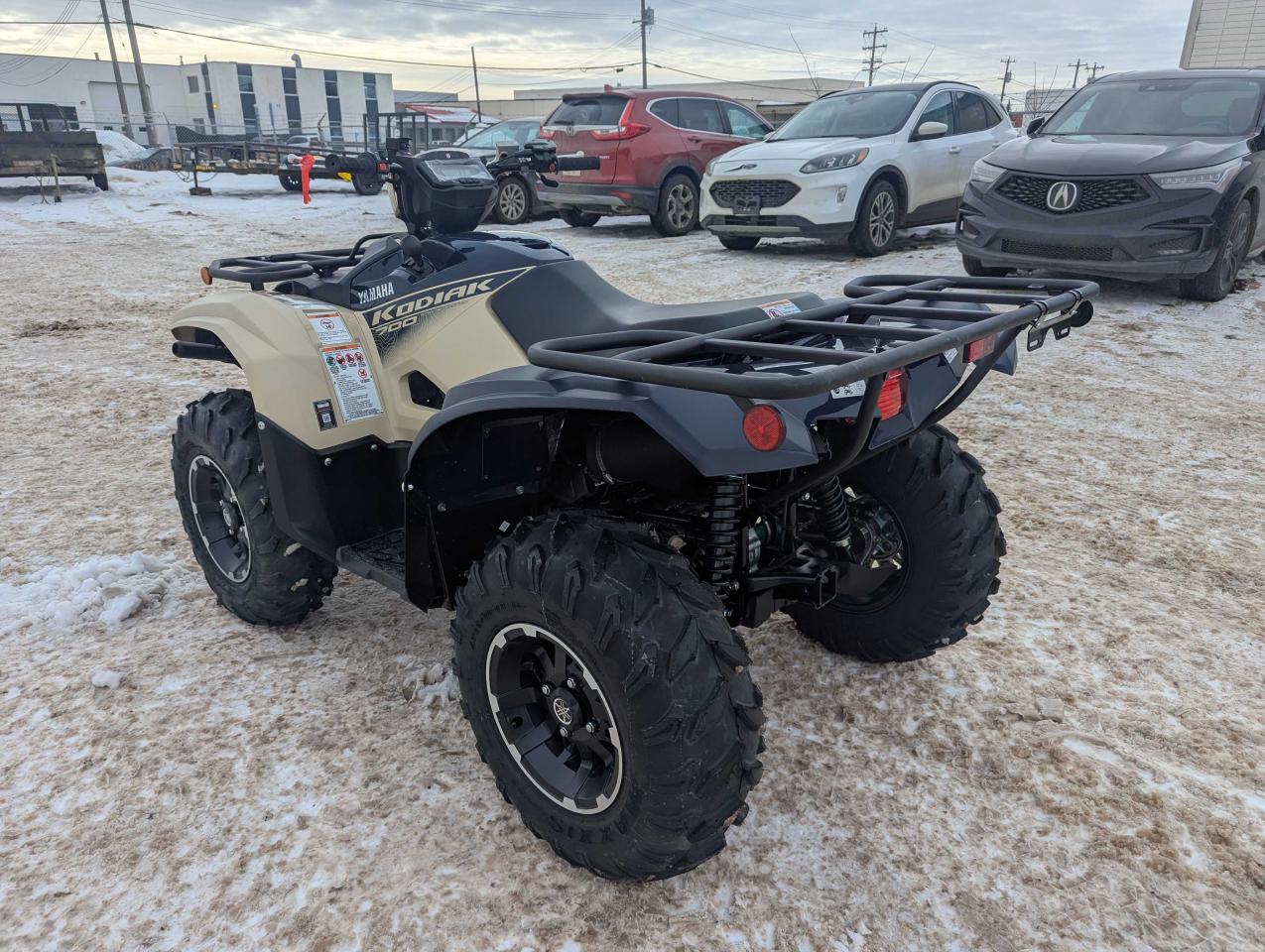 2025 Yamaha KODIAK 700 SE $97 B/W - Photo #3