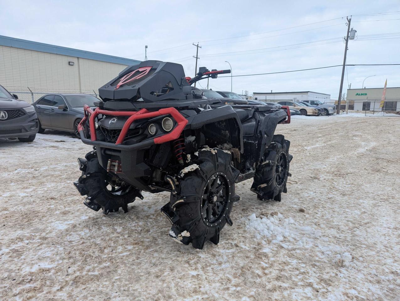 2020 Can-Am Outlander 850 XT $92 B/W - Photo #1