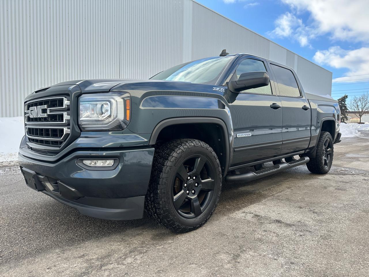 Used 2018 GMC Sierra 1500 Crew Cab SLE Z 71 Off Road Elevation Package for sale in Mississauga, ON