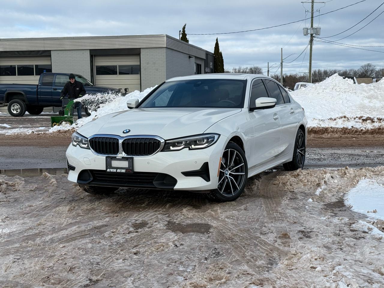 Used 2019 BMW 3 Series 330i xDrive NAVI|SUNROOF|BACKUP for sale in Oakville, ON