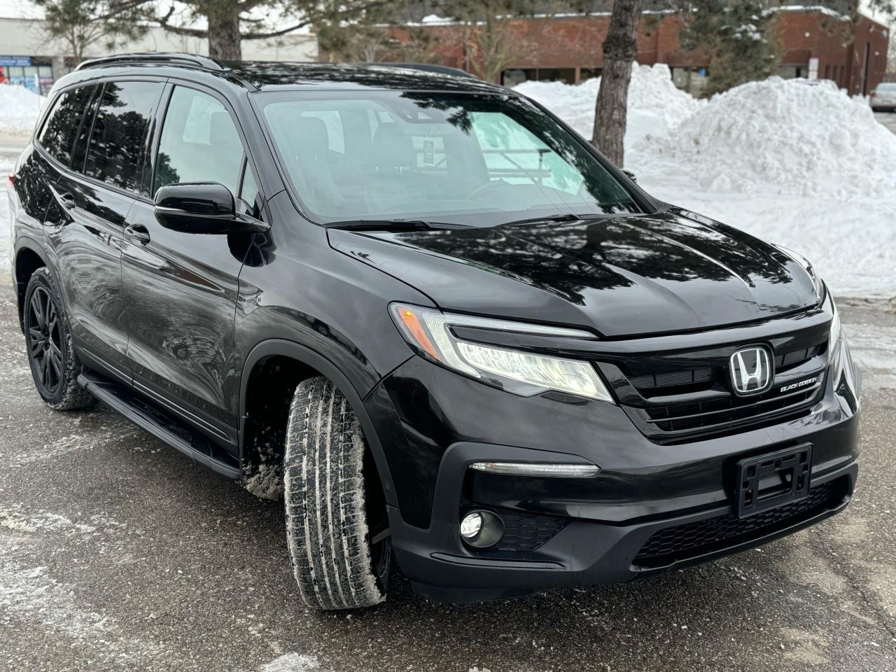 2022 Honda Pilot Black Edition - Photo #3