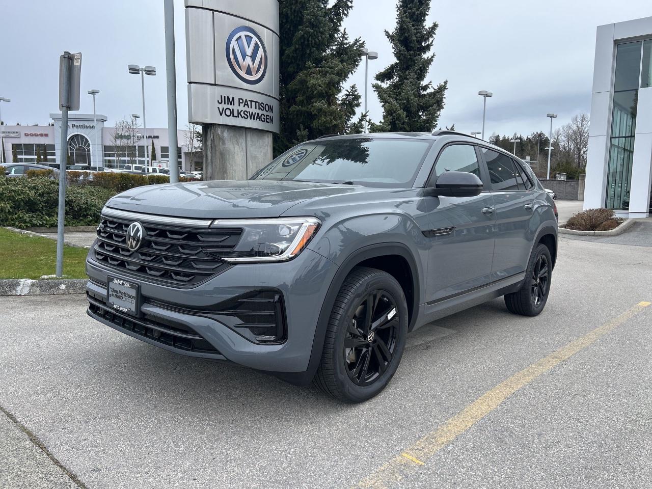 New 2025 Volkswagen Atlas Cross Sport Comfortline R-Line Black Edition 2.0 TSI 4MOT for sale in Surrey, BC