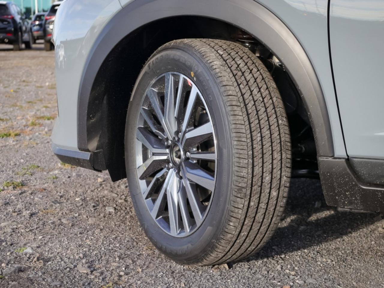 2025 Nissan Kicks Play SV  - Heated Seats -  Apple CarPlay Photo