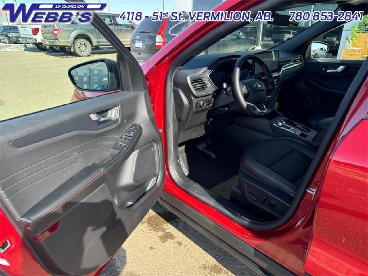 2025 Ford Escape ST-Line Photo5