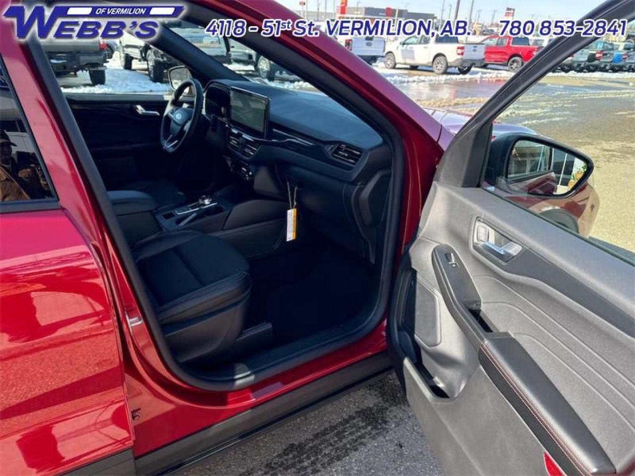2025 Ford Escape ST-Line Photo5