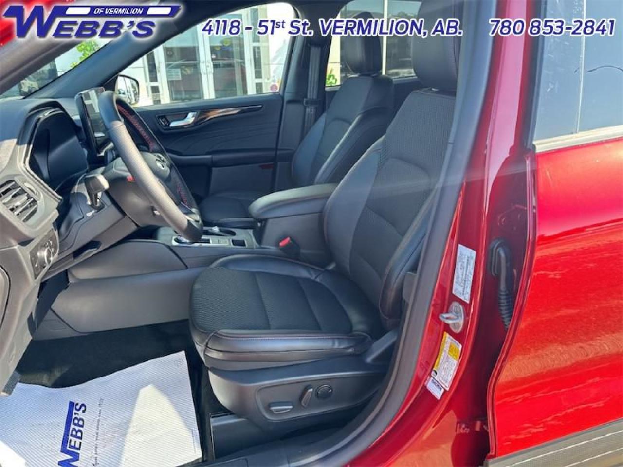 2025 Ford Escape ST-Line Photo5