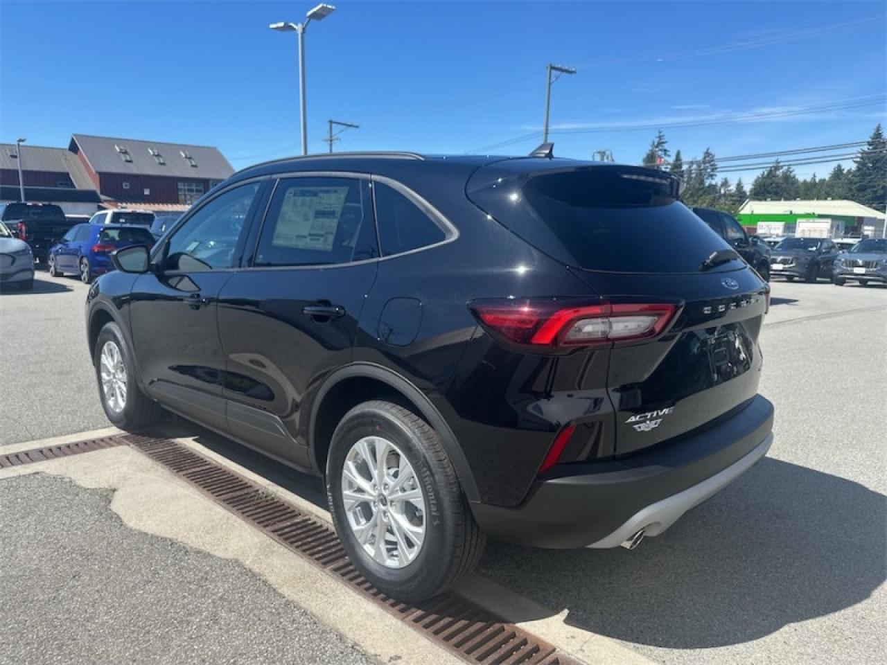2025 Ford Escape Active  - Sunroof - Heated Seats Photo2