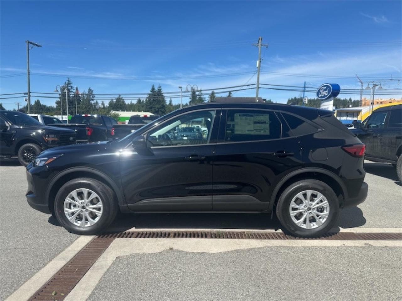 2025 Ford Escape Active  - Sunroof - Heated Seats Photo