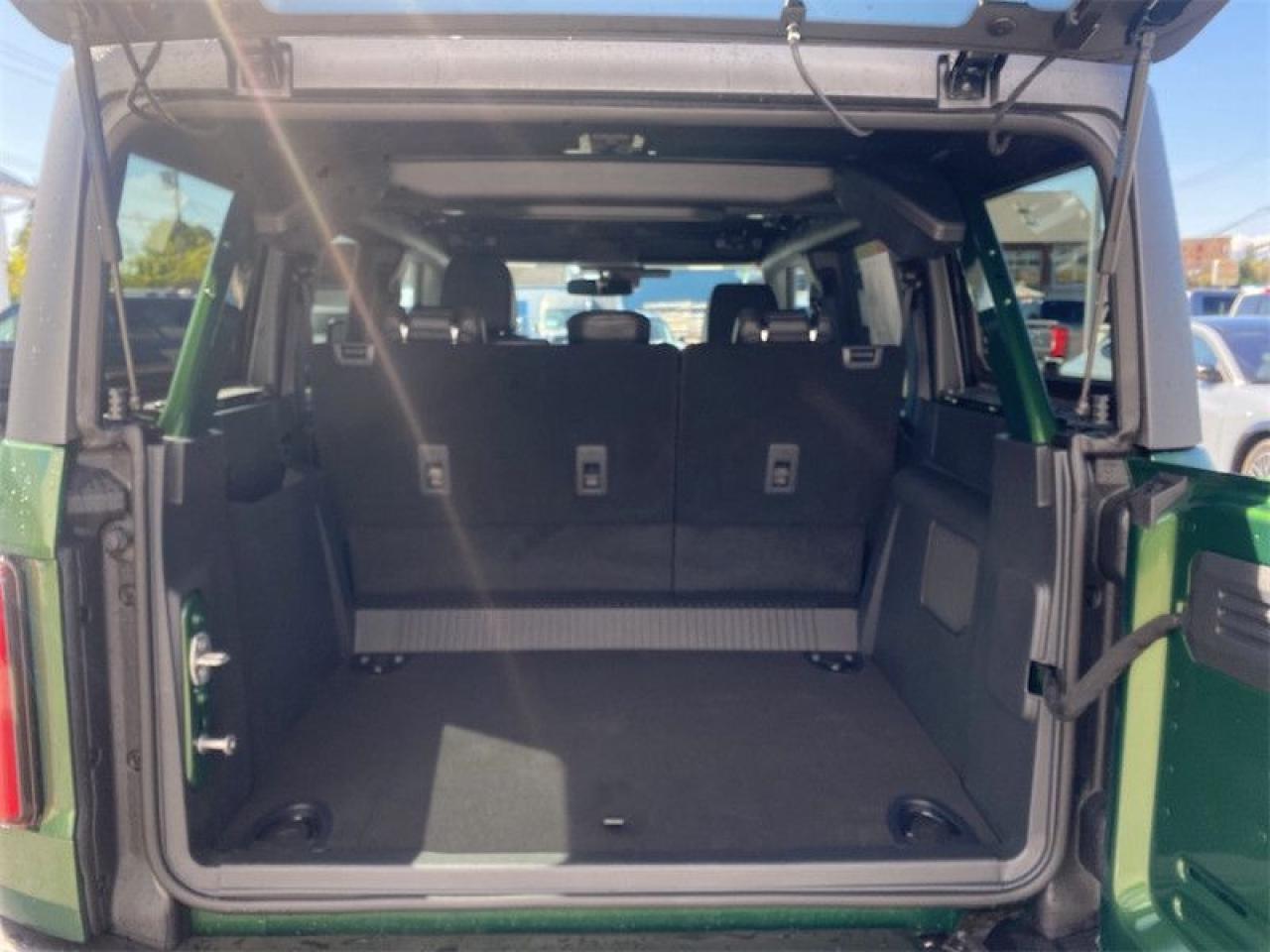 2025 Ford Bronco Outer Banks Photo5
