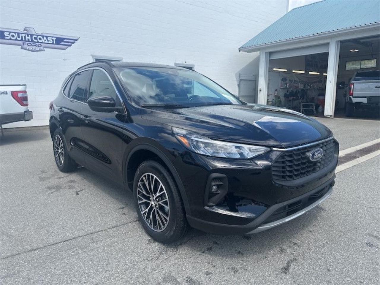 2025 Ford Escape PHEV  - Sunroof - Hybrid Photo5