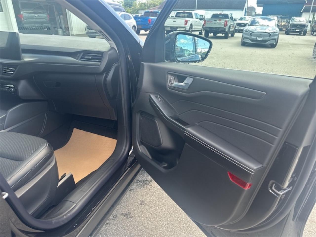 2025 Ford Escape PHEV  - Sunroof - Hybrid Photo5