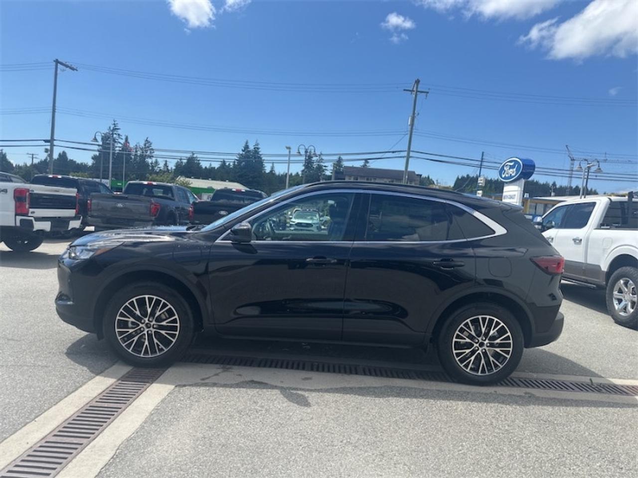 2025 Ford Escape PHEV  - Sunroof - Hybrid Photo1