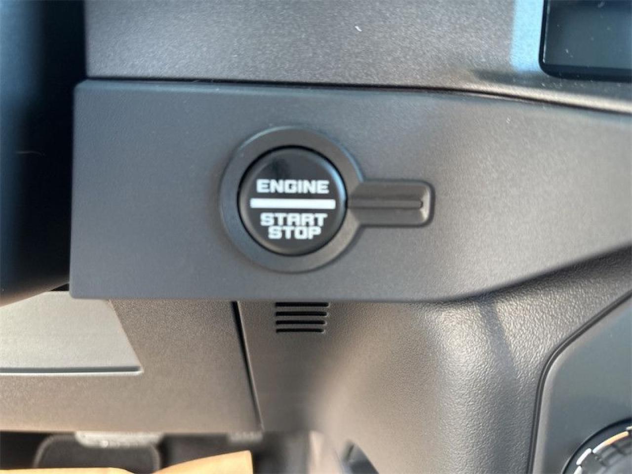 2025 Ford Bronco BADLANDS  - Leather Seats - Heated Seats Photo5