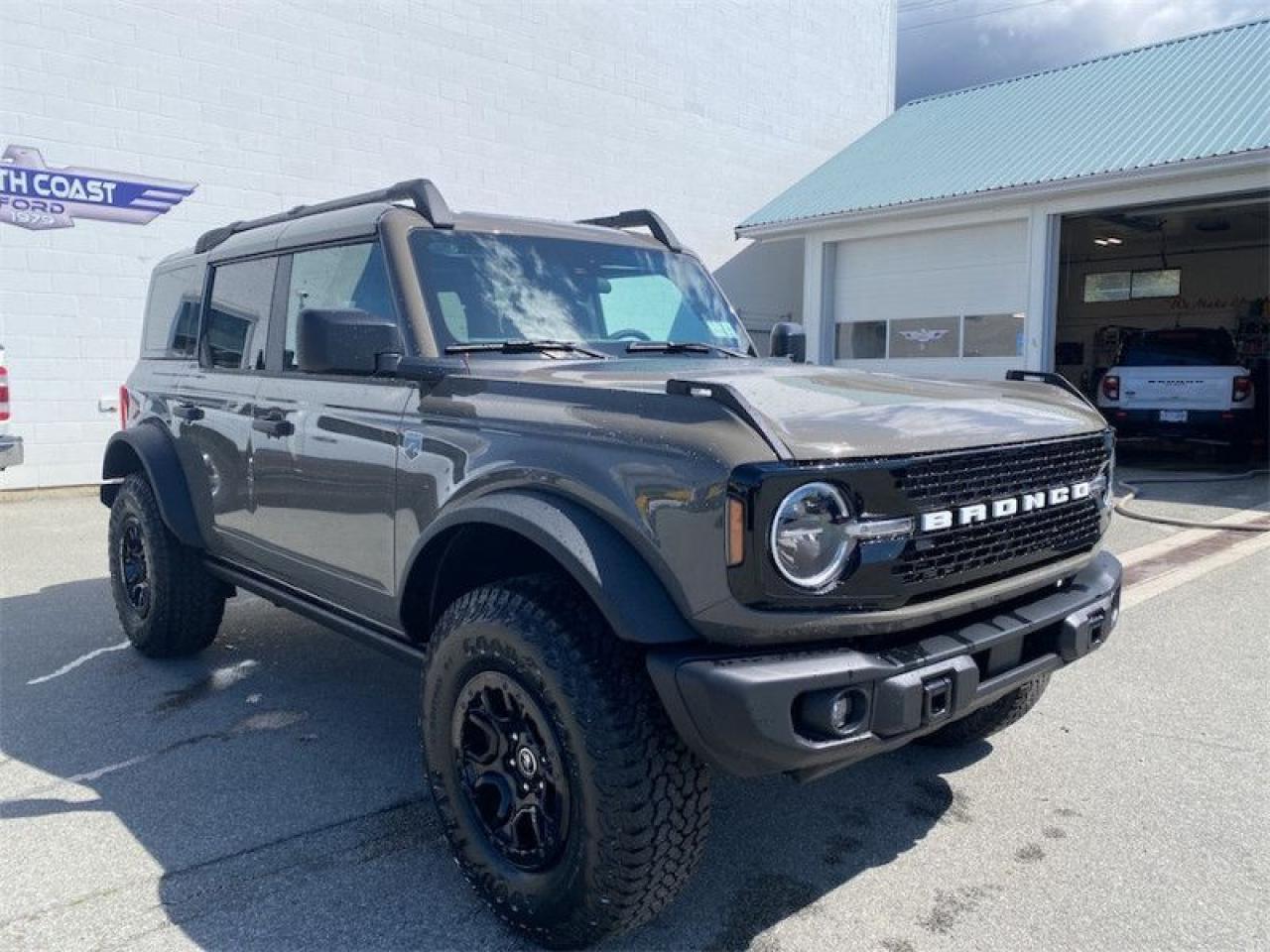 2025 Ford Bronco Big Bend  - Heated Seats Photo5