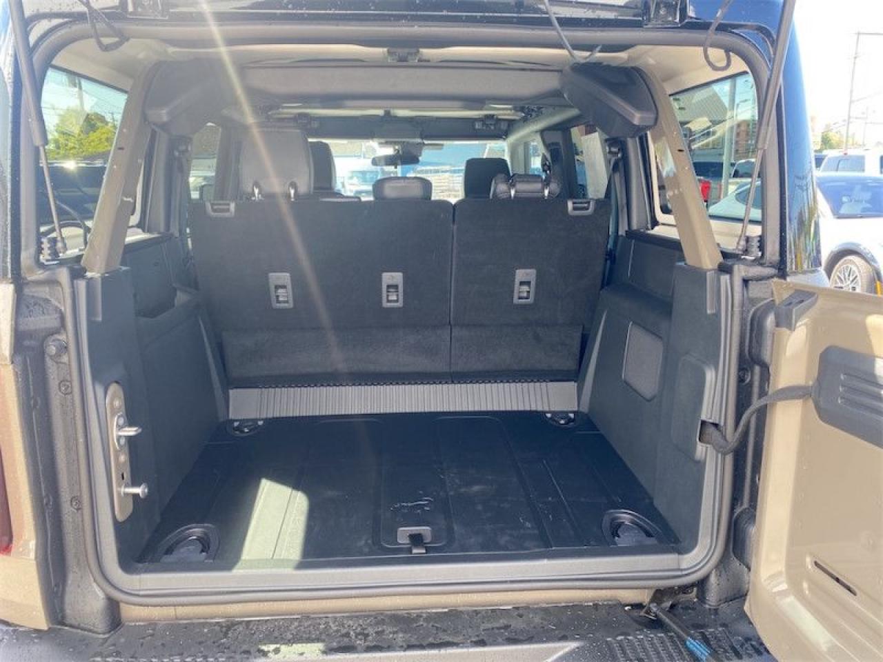 2025 Ford Bronco Big Bend  - Heated Seats Photo5