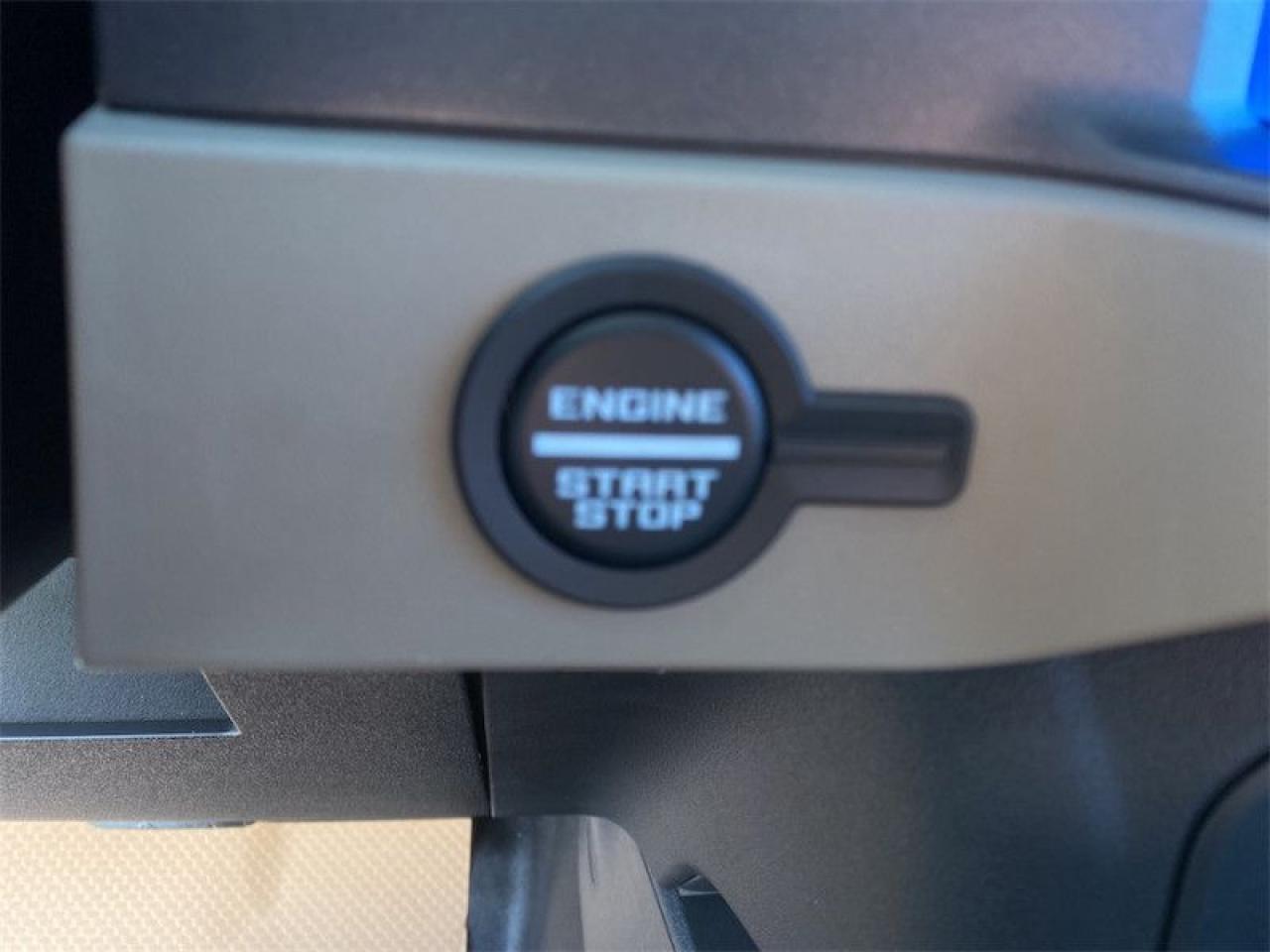 2025 Ford Bronco Big Bend  - Heated Seats Photo5