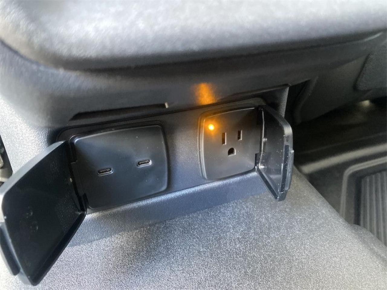 2025 Ford Bronco Big Bend  - Heated Seats Photo5