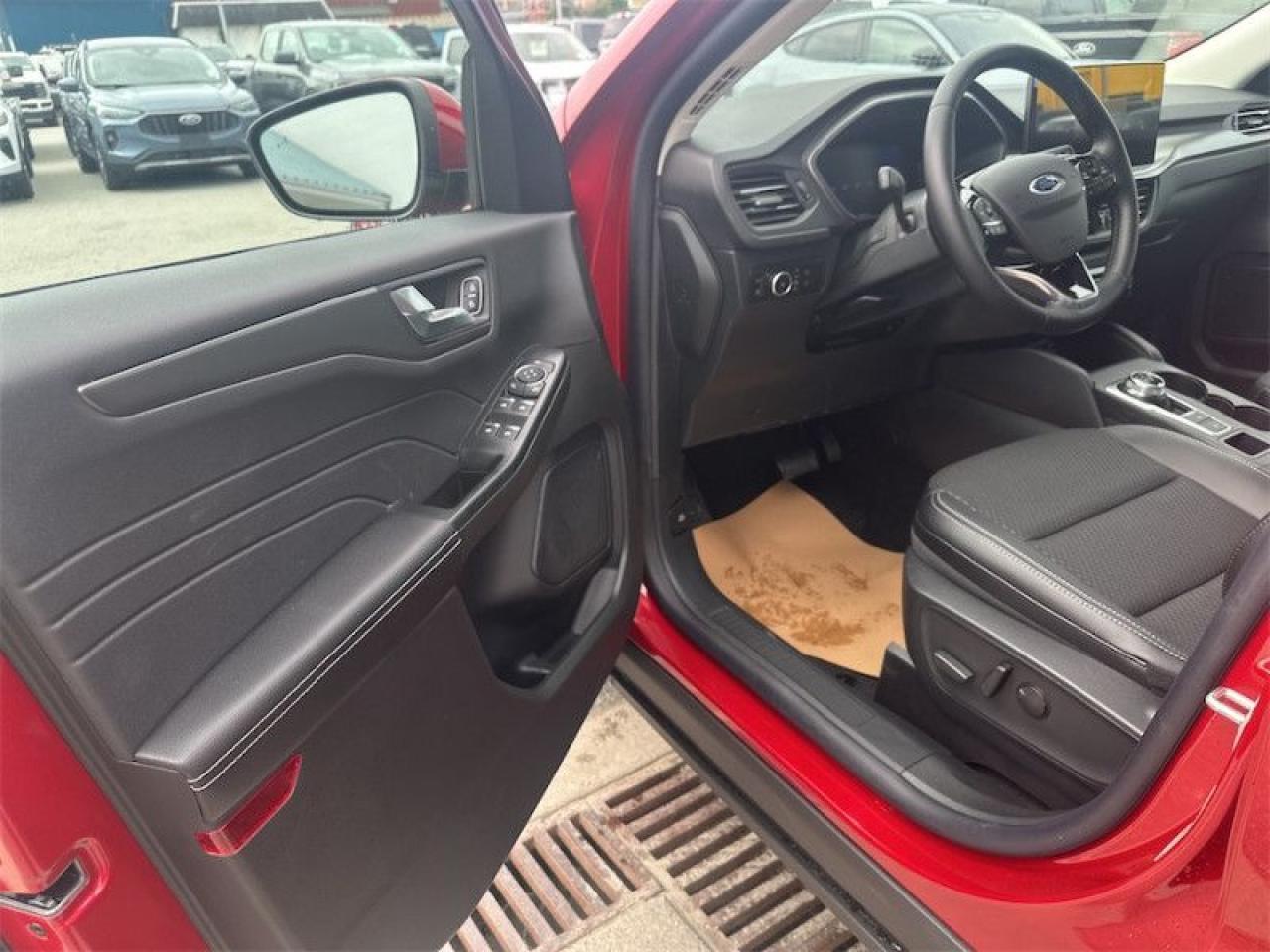 2025 Ford Escape PHEV  - Hybrid Photo5