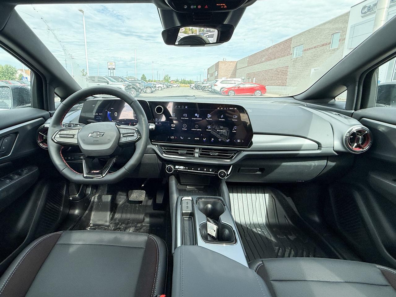 2025 Chevrolet Equinox EV RS FULLY ELECTRIC WITH REMOTE START/ENTRY, SUNROOF, HEATED SEATS, HEATED STEERING WHEEL, POWER LIFTGATE, HD SURROUND VISION Photo