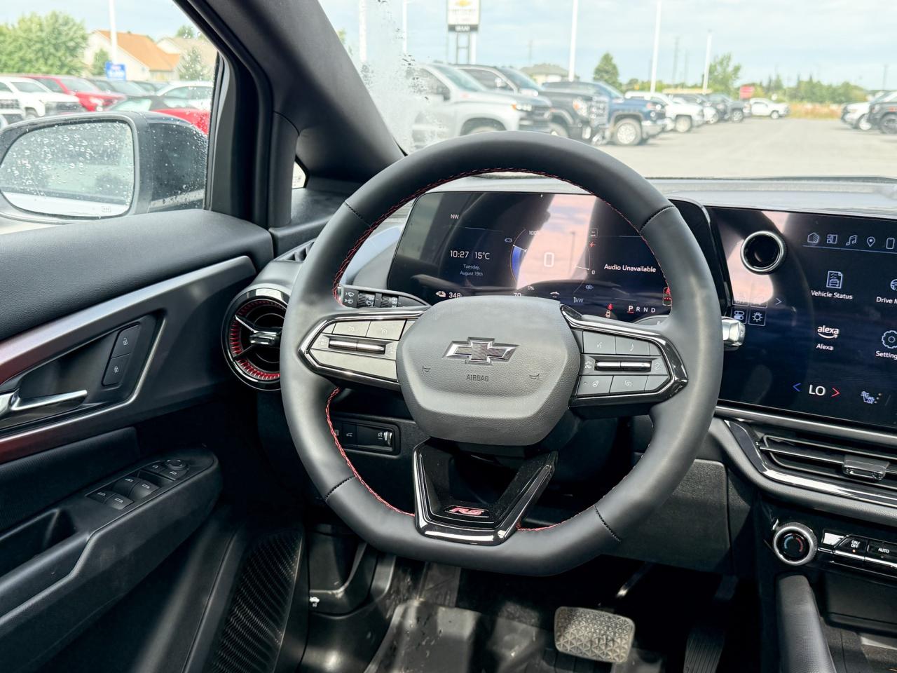 2025 Chevrolet Equinox EV RS FULLY ELECTRIC WITH REMOTE START/ENTRY, SUNROOF, HEATED SEATS, HEATED STEERING WHEEL, POWER LIFTGATE, HD SURROUND VISION Photo