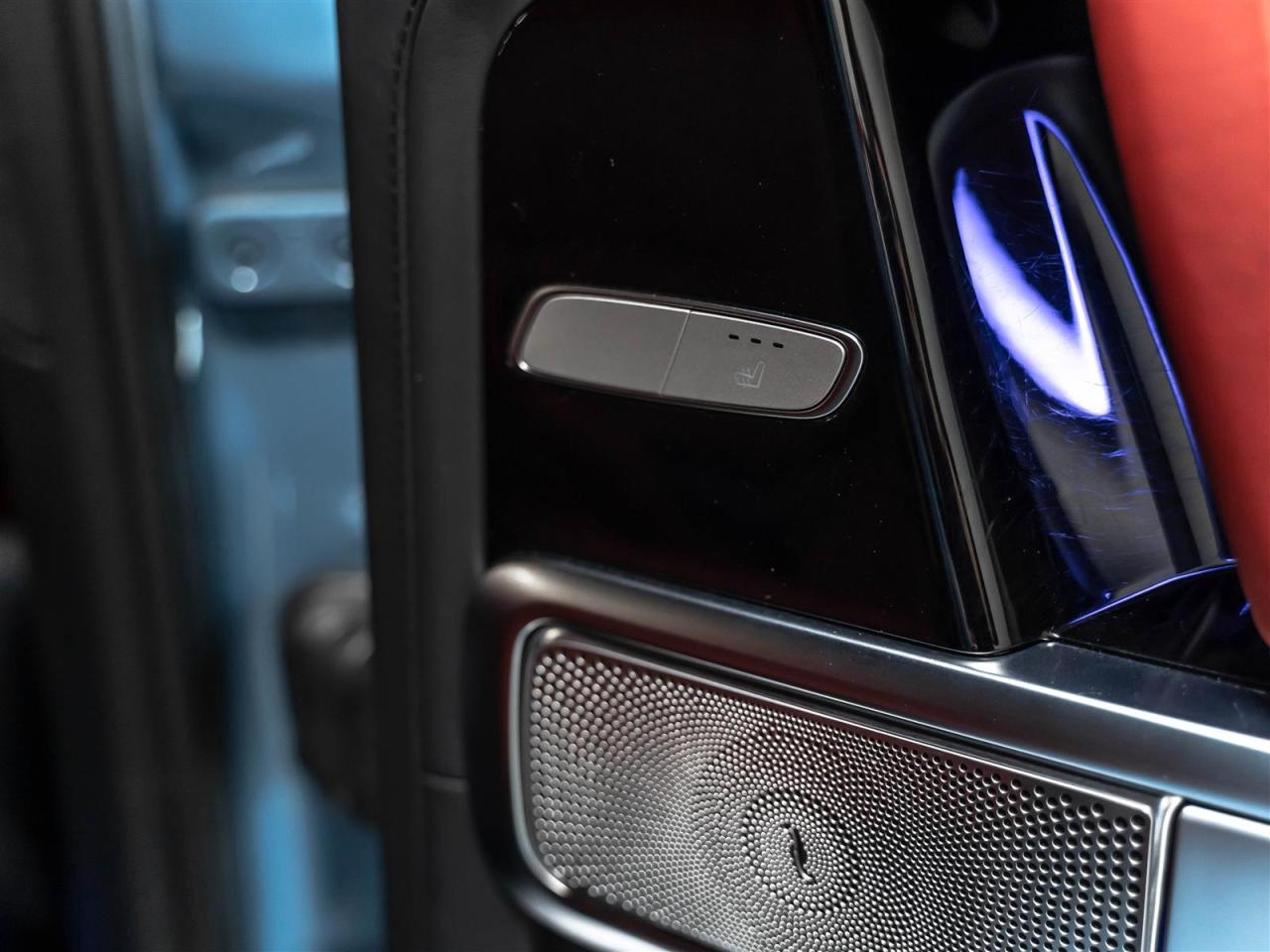 2022 Mercedes-Benz G63 AMG AMG G 63|G MANUFAKTUR PAINT|MASSAGE|DISTRONIC|LOADED Photo